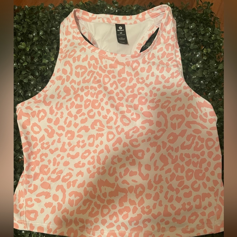 90 Degree by Reflex Workout / Sports Top Pink and White Cheetah print. NWOT